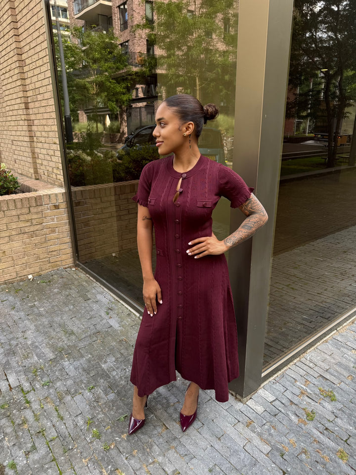 Bordeauxrotes Midikleid von NXT.SCNE
